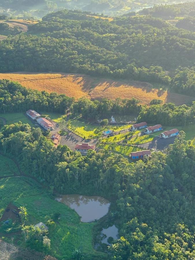 Pousada Di Venezia - Hotel Fazenda Нова-Венеза Экстерьер фото