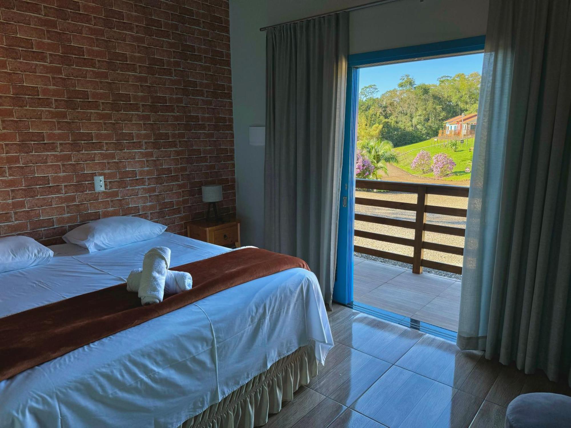 Pousada Di Venezia - Hotel Fazenda Нова-Венеза Экстерьер фото