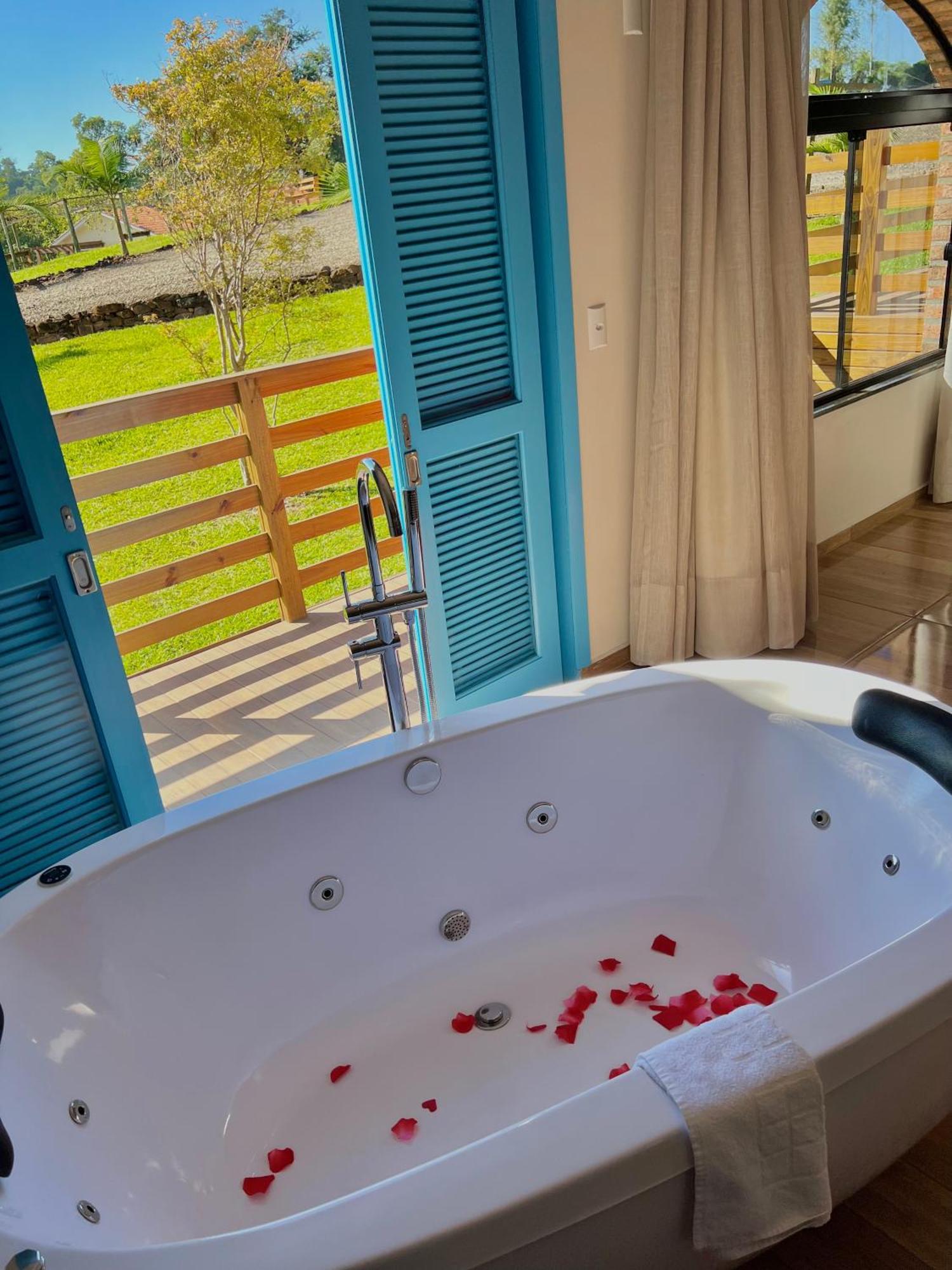 Pousada Di Venezia - Hotel Fazenda Нова-Венеза Экстерьер фото